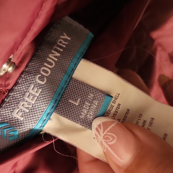 🌺FreeCountry vest🌺 Burgundy Color. Womens Large - Picture 6 of 6